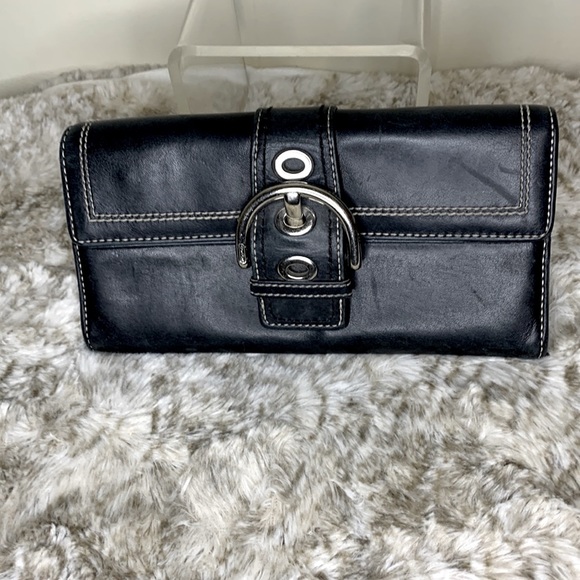 Handbags - Coach Authentic Hobo Wallet black